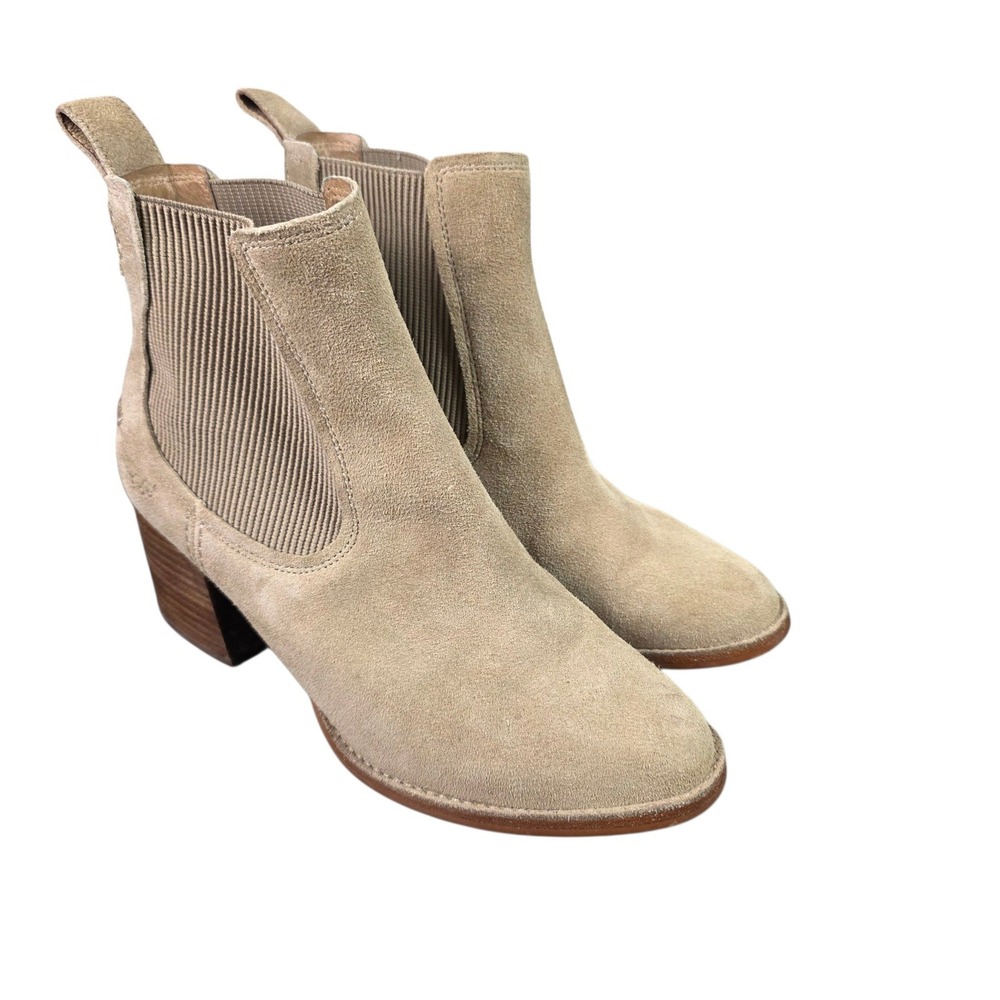 UGG Bonham II Chelsea Boot Women Size 9 Sand Fair Suede Block Heel